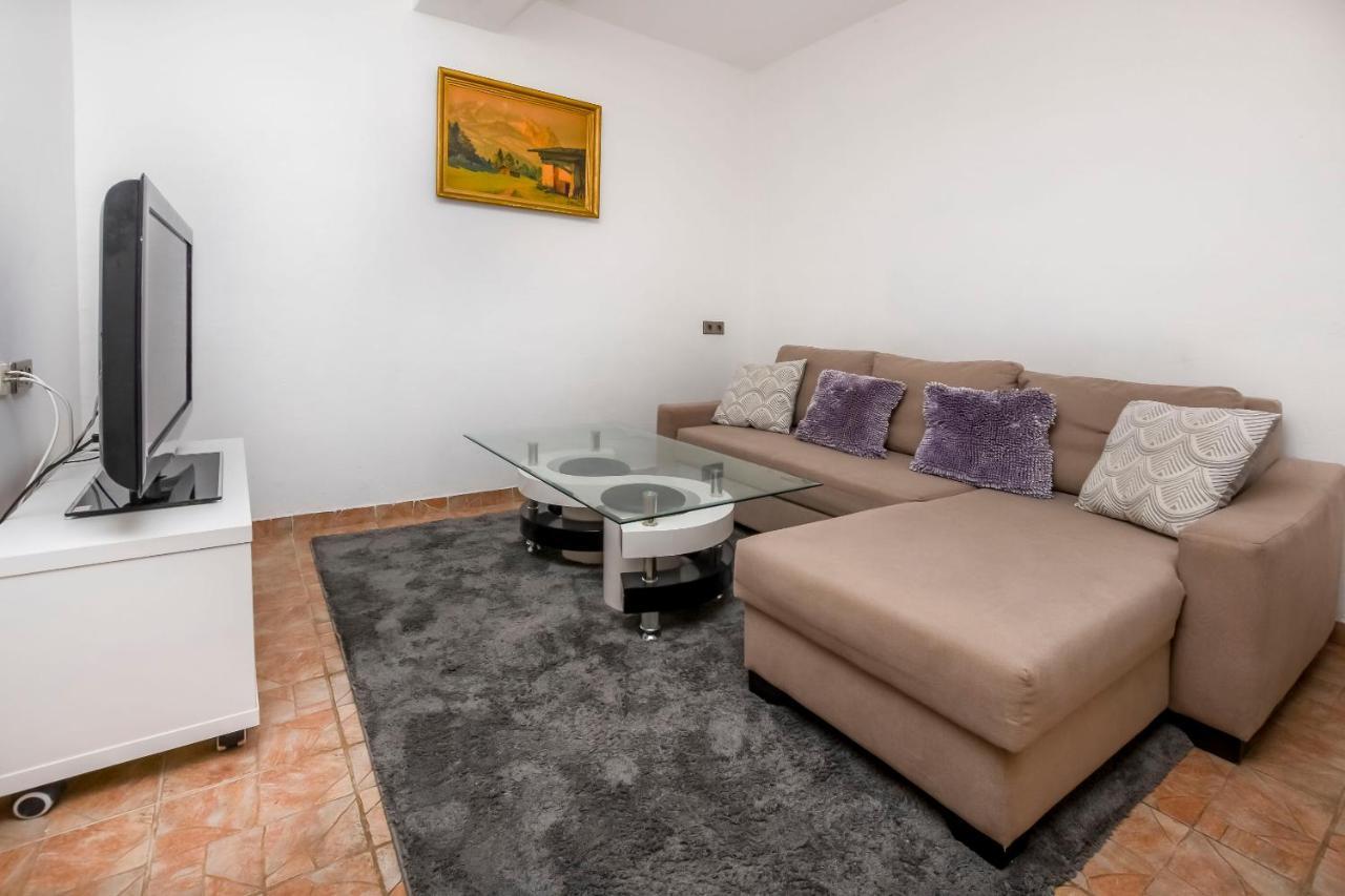 House Lucija Villa Рогозница Екстериор снимка