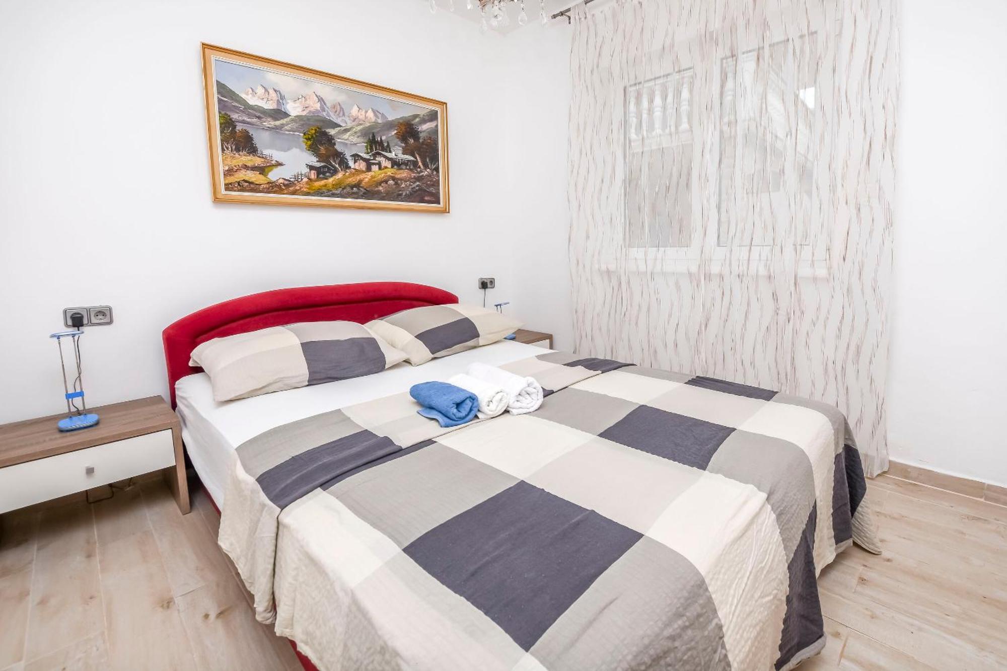 House Lucija Villa Рогозница Екстериор снимка